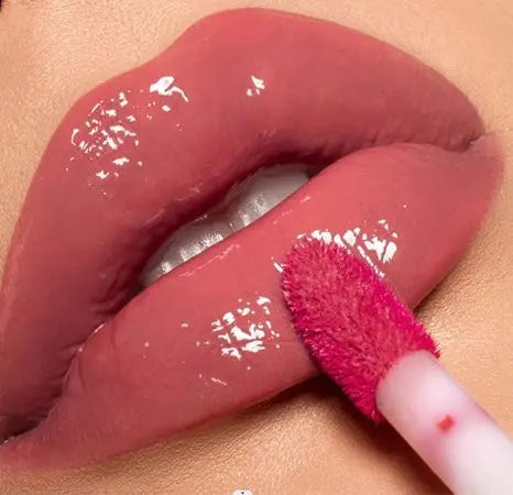 Lip Gloss- Solar Tata Beauty